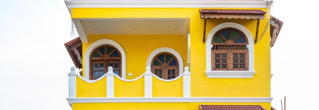 The Barracks Cochin Apartment Kochi Ngoại thất bức ảnh
