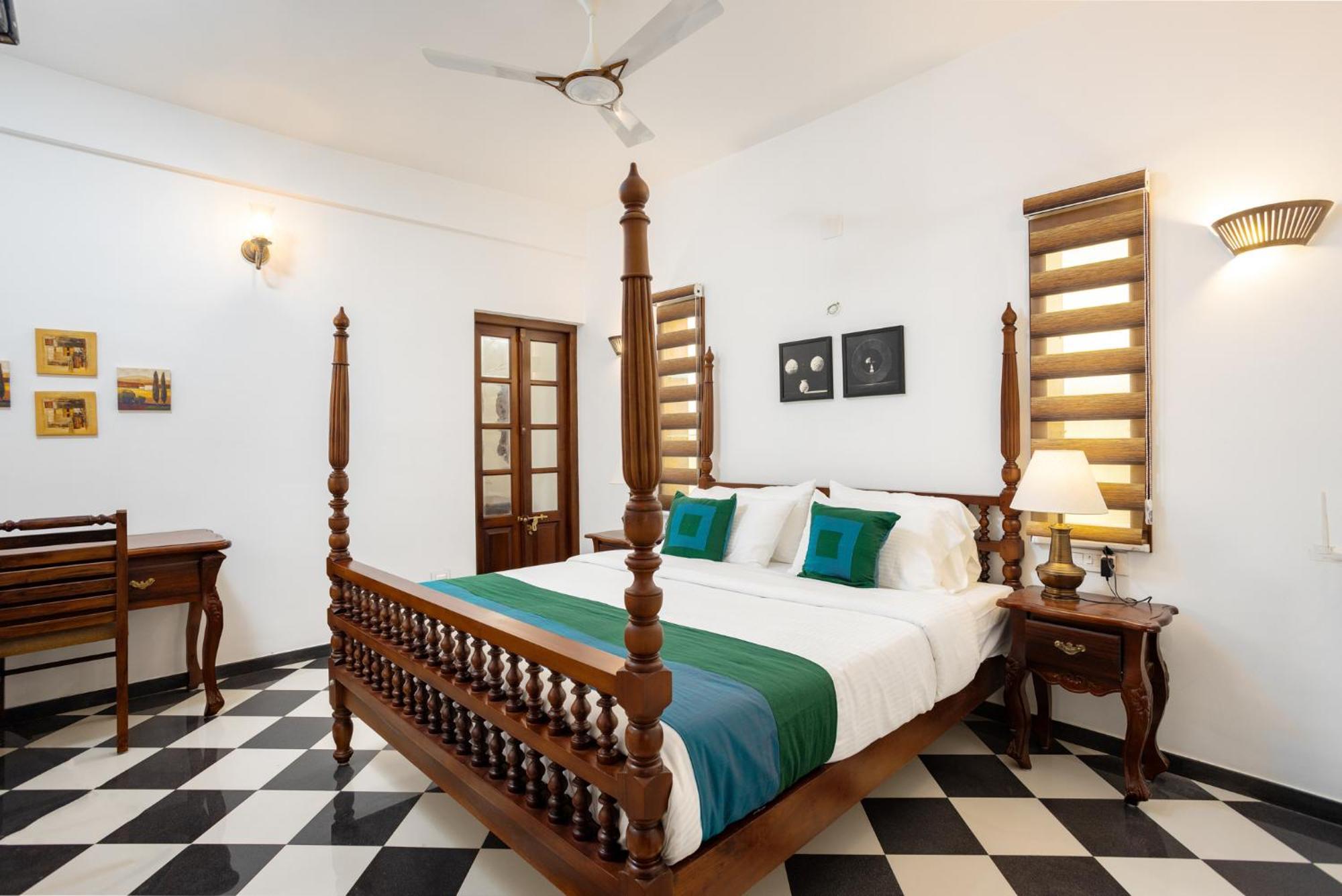 The Barracks Cochin Apartment Kochi Phòng bức ảnh
